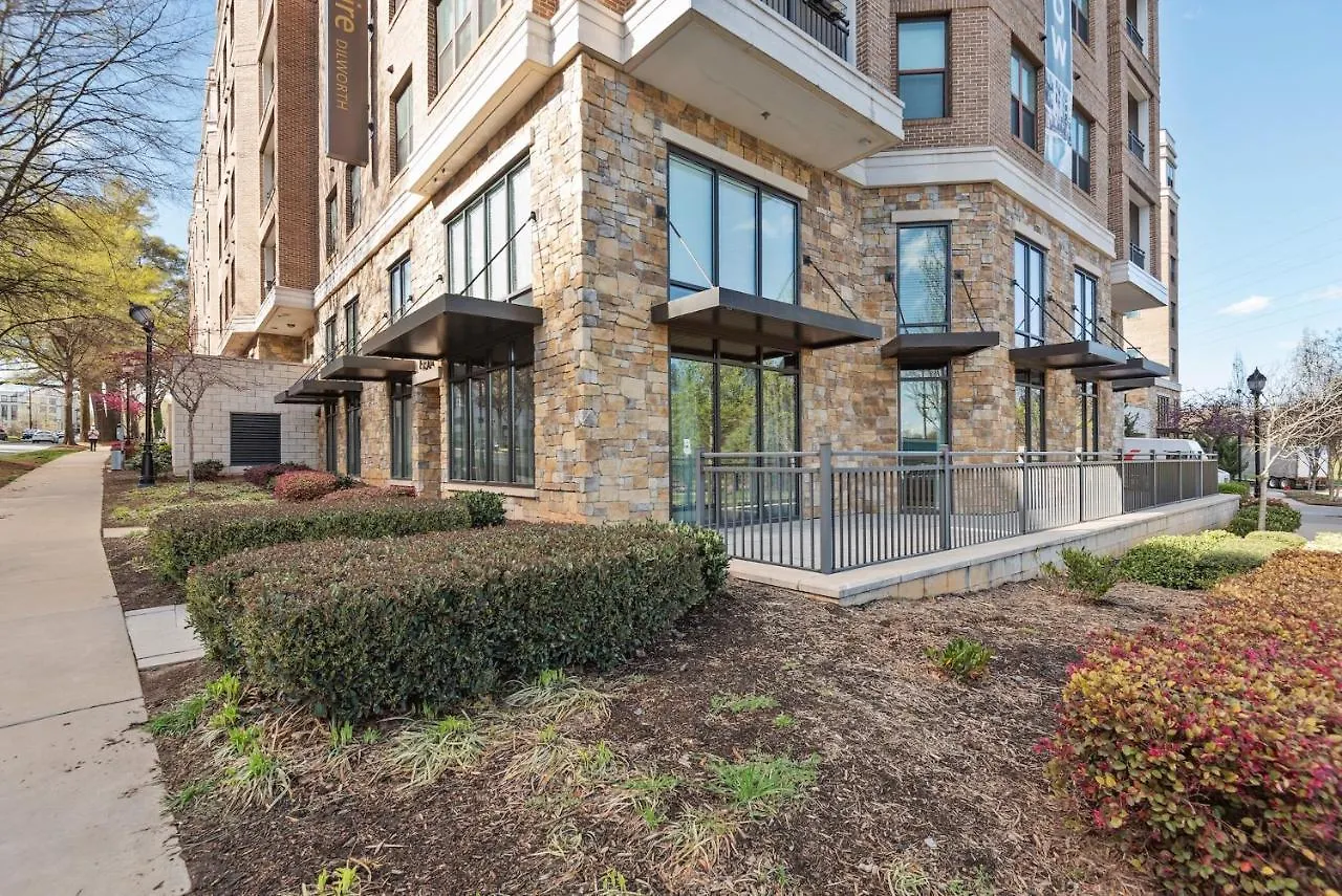 Kasa Dilworth Charlotte Aparthotel